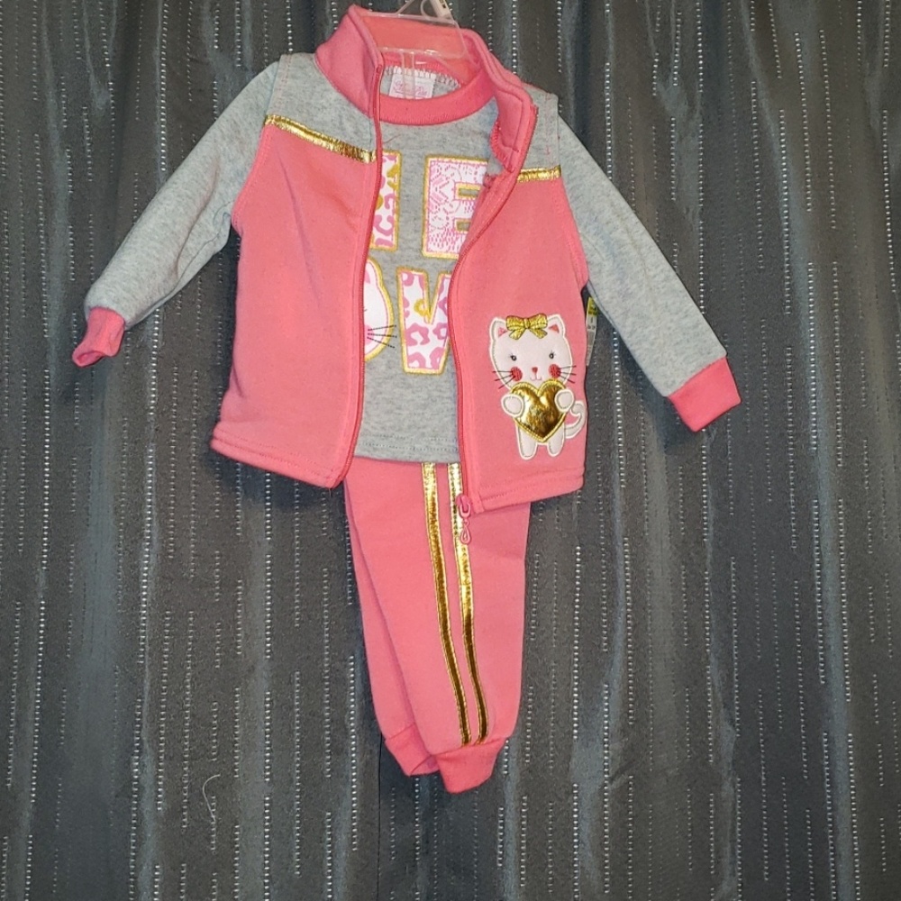 NWT Girls sweat suit with vest